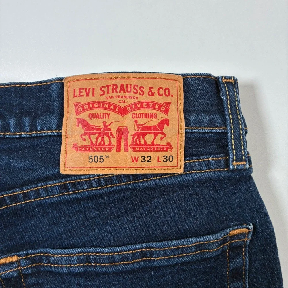 Levi's 505 Regular Fit Jeans 30x29 Dark Wash Indigo Straight Denim (Tag 32x30)